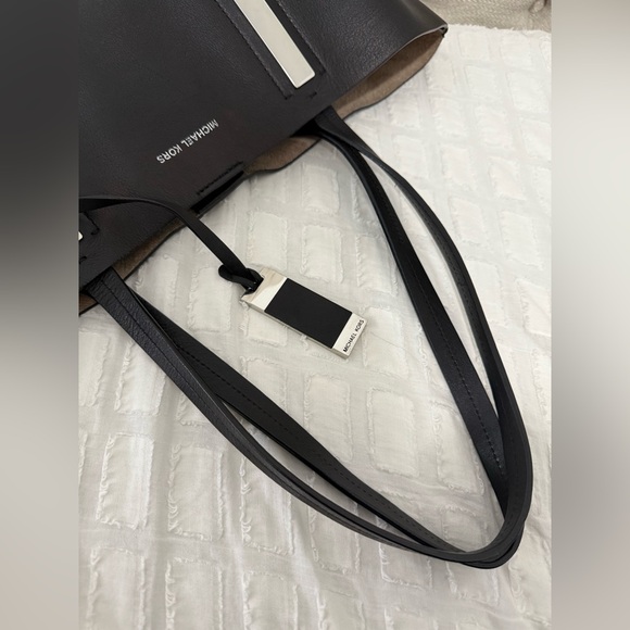 **********SOLD********************** - Picture 8 of 9